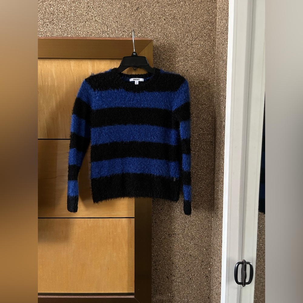 DKNY Girls Blue & Black Striped Fuzzy Sweater – Size Large, NWOT